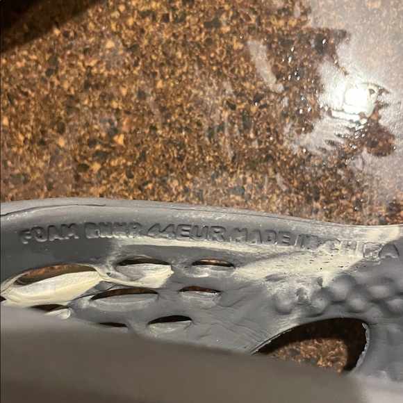 Gray and White Slip-On Shoes Yeezy foam runners 44/10.5-11 - Picture 7 of 7